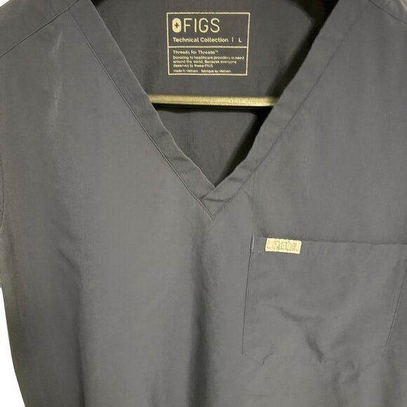 Figs Technical Collection Scrub Top Size Large Navy Blue 3 Pocket LOT OF 2 - Picture 5 of 7